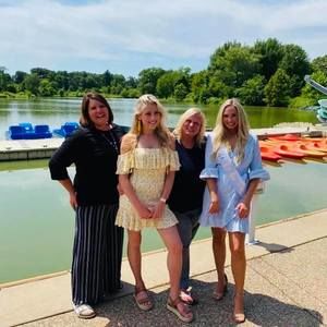 Meet your Posher, Mary morice